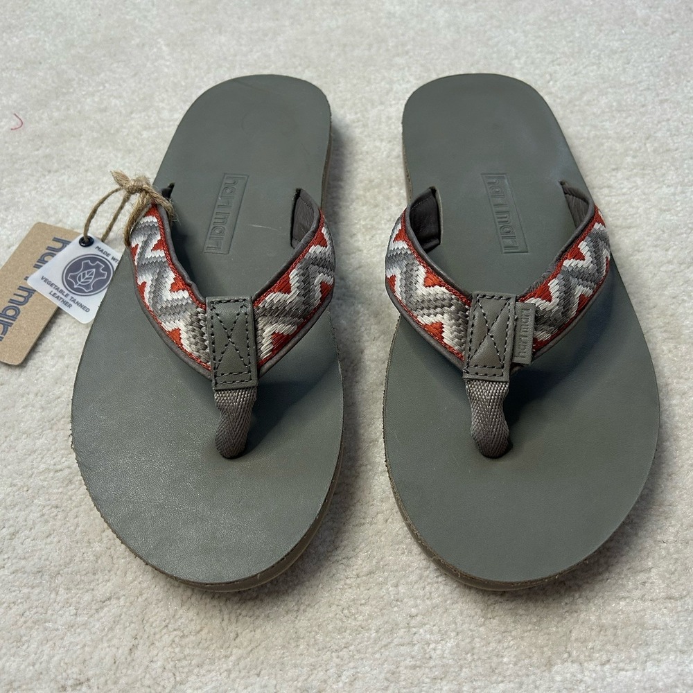 Hari Mari Fields Camino Mens 8 Flip Flop Thong Sandals Wheat